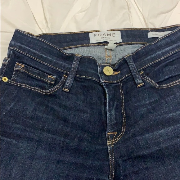 Premium FRAME denim - Picture 2 of 4